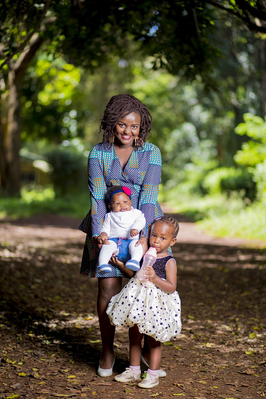 Pauline-Murigi-with-children