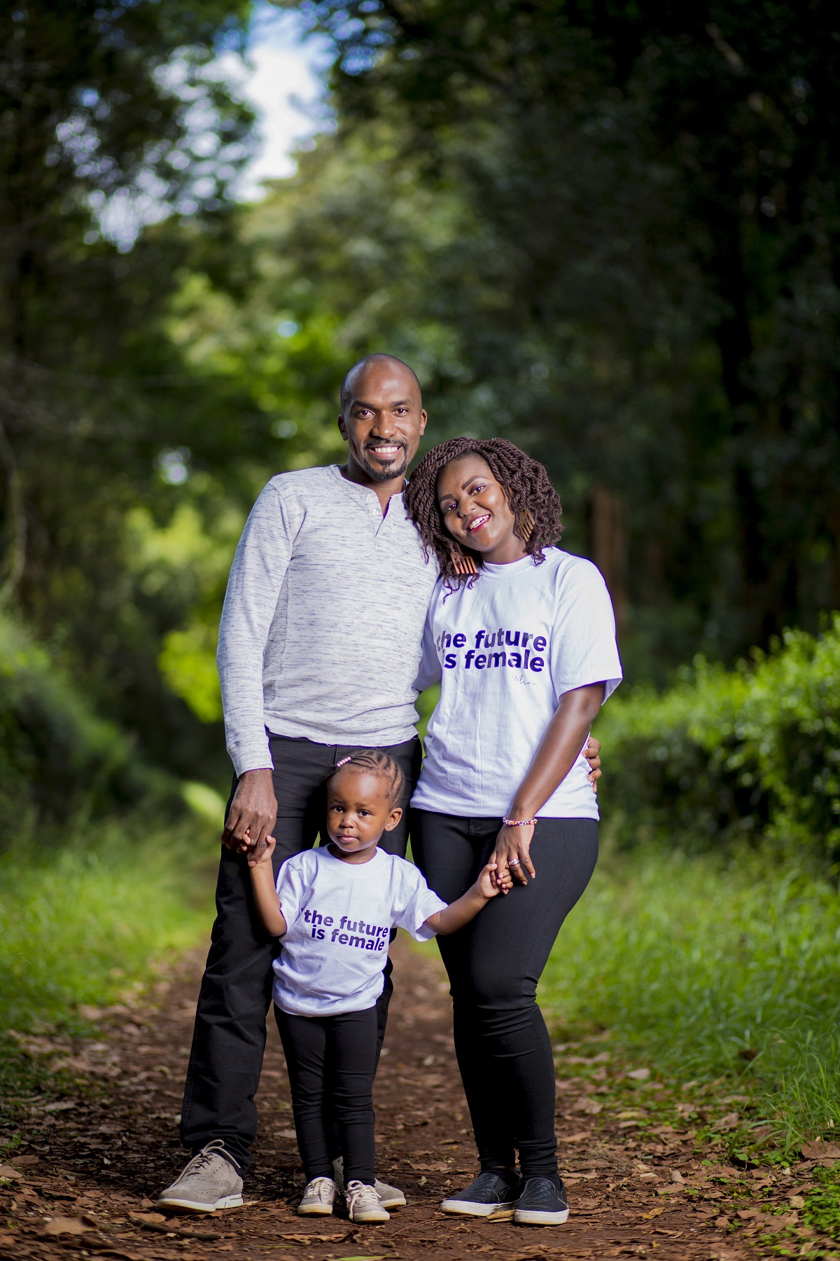 Pauline-Murigi-with-her-hubby-and-child